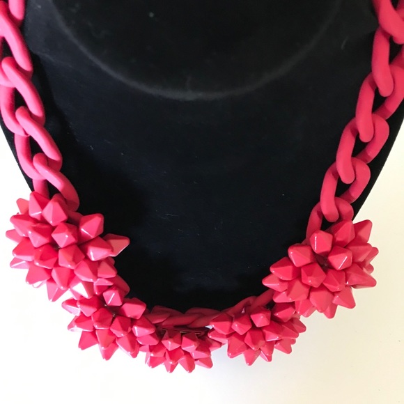 Zara Red Verbena Hand-painted Necklace - Picture 11 of 15